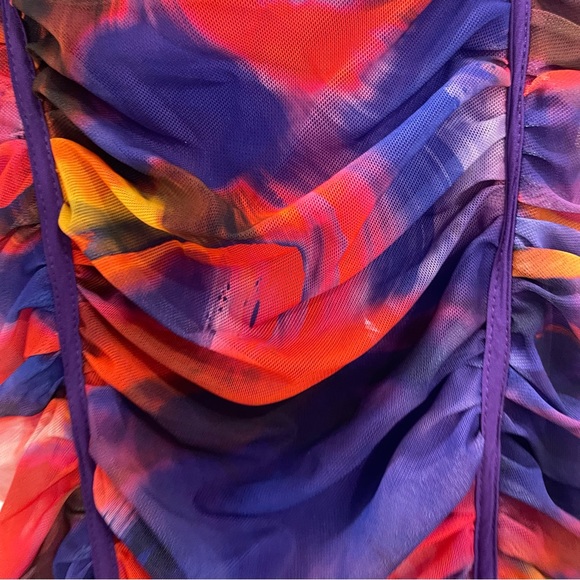 PRETTY LITTLE THINGS DRESS - Picture 5 of 5